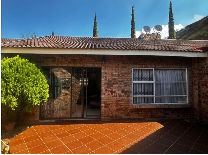 2 Bedroom Property for Sale in Bloemfontein Free State